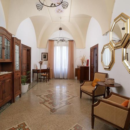 Masseria Borgo Santuri Остуни Екстериор снимка