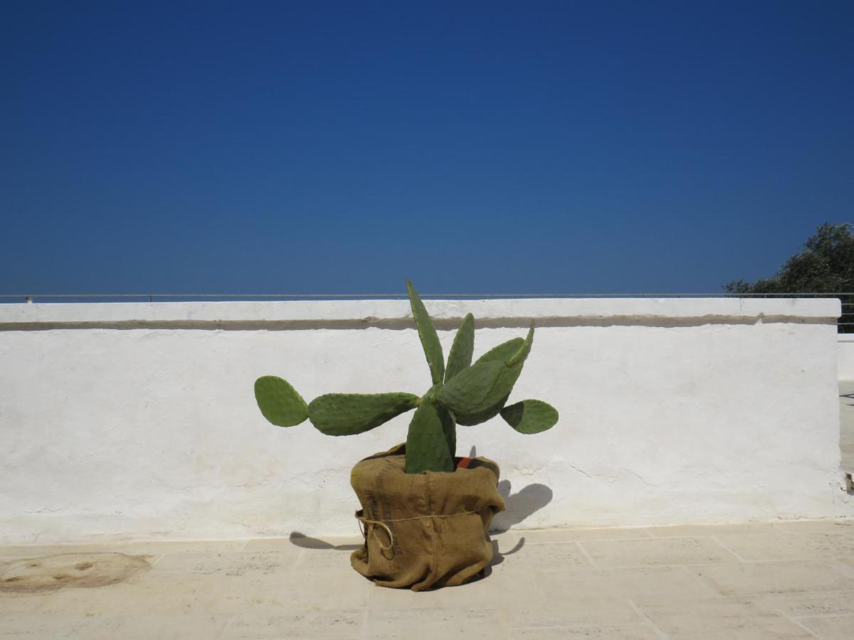 Masseria Borgo Santuri Остуни Екстериор снимка
