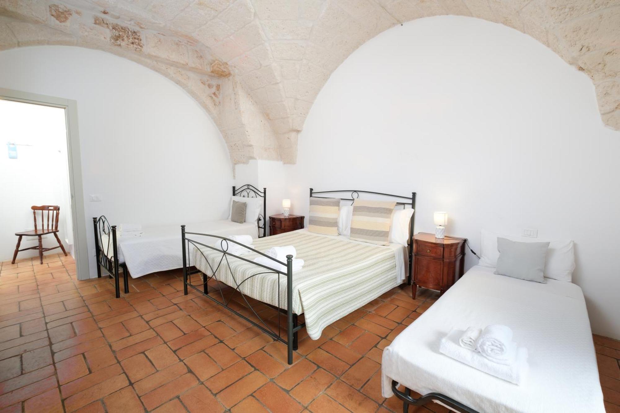 Masseria Borgo Santuri Остуни Стая снимка