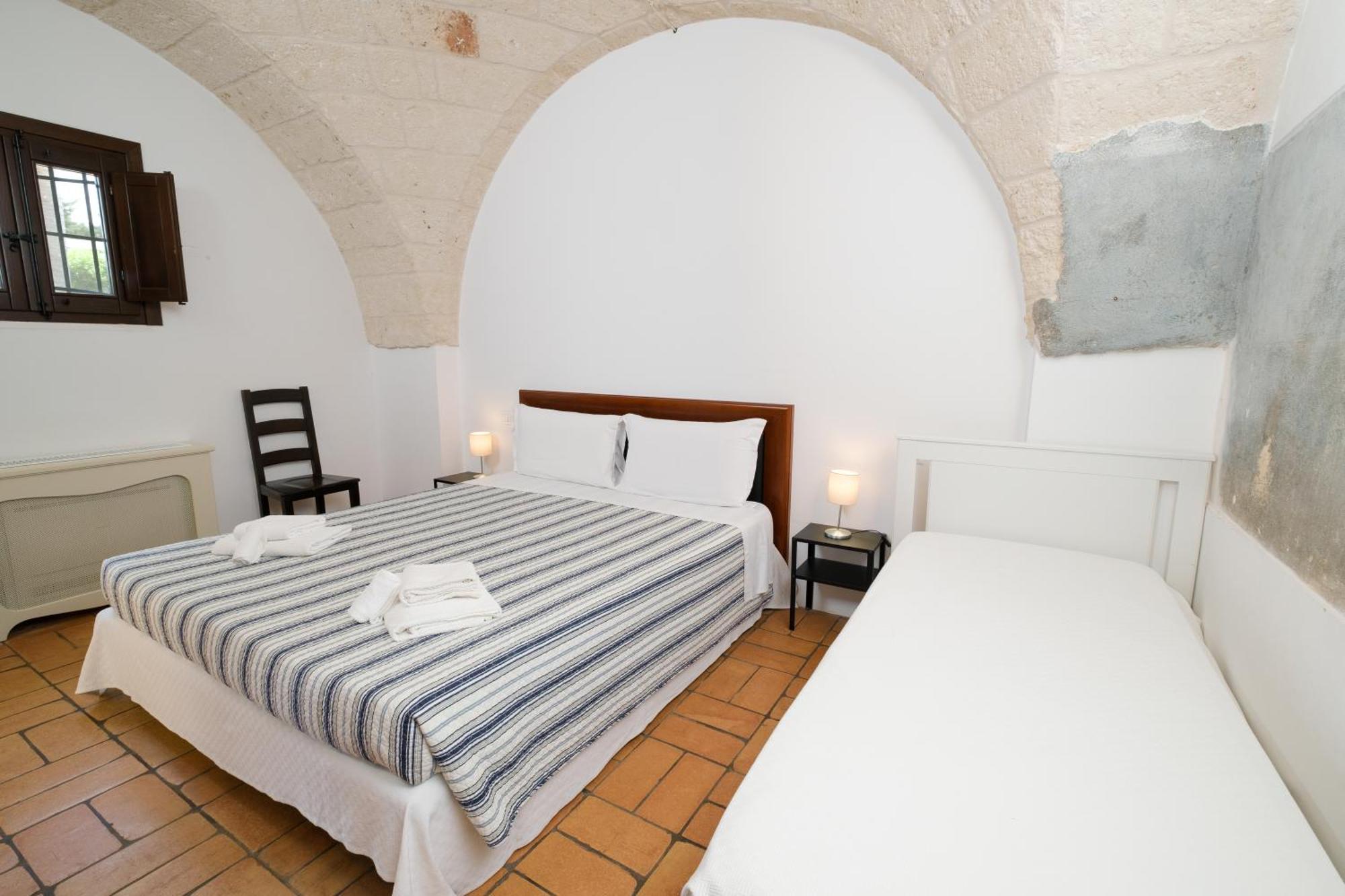 Masseria Borgo Santuri Остуни Стая снимка